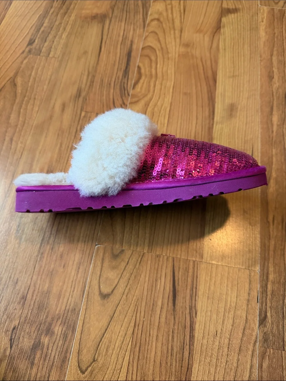 UGG Kids Sequin Clog Slippers in Fuchsia